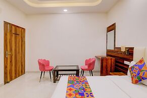 Fabhotel The Elegant