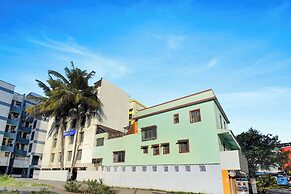 Fabhotel Sai Executive