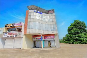 Fabhotel Kanak Executive