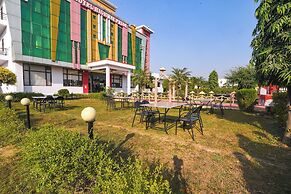 Fabhotel Highway Pride