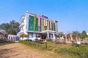 Fabhotel Highway Pride