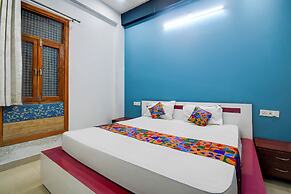 Fabhotel Sunshine Inn