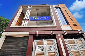 Fabhotel Sunshine Inn