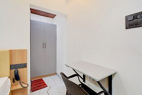 Fabhotel Delight Inn