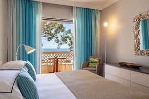 Hôtel La Pinède Plage