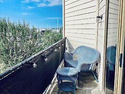 Marina Maison 2bdr Condo