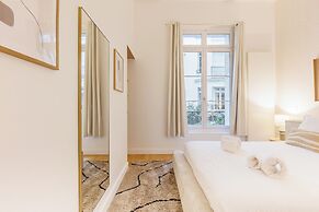 Appartement rue de la Pompe