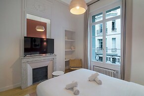 Appartement rue de la Pompe