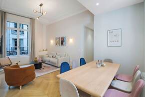 Appartement rue de la Pompe