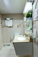 Cape Hotel