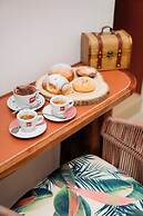 Four Points Suites