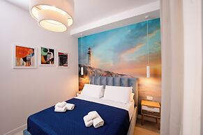 Four Points Suites