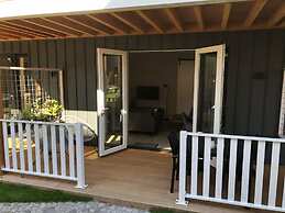 Beautiful Lodge Near Beach