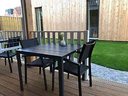 Beautiful Lodge Near Beach