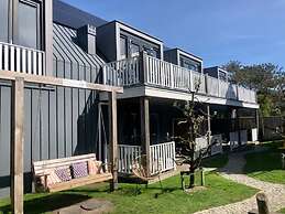 Beautiful Lodge Near Beach