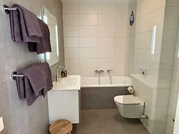 5-person Lodge With Private Balcony