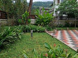 Essence Munnar Homestay