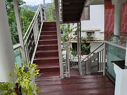 Essence Munnar Homestay