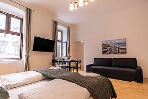 Affordable 2BR Apartment in Vienna