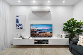 Zenhouse Solstice Designer 4-br Executive Retreat