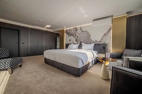 Aslan Gold Hotel