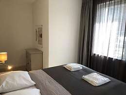 Beautiful Lodge Close to the Beach