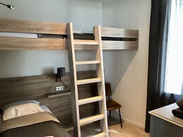 Beautiful Lodge Close to the Beach