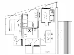 Beautiful Lodge Close to the Beach