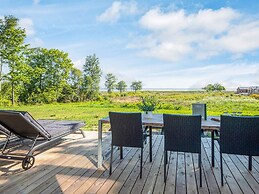 5 Star Holiday Home in Orsted