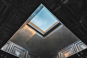 Rundle Suites