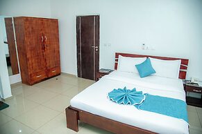 Eden Palace