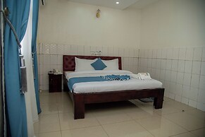 Eden Palace