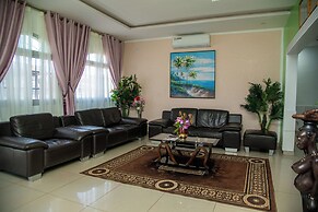 Eden Palace