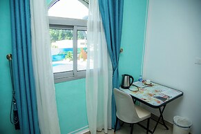Eden Palace