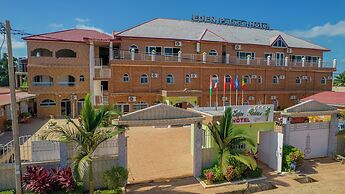 Eden Palace