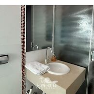 Hope Hotel Pousada