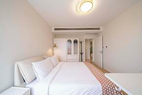 Tyms 3BR Duplex APT Xujiahui Shanghai