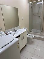 Metawise Charming Retreat at Huntingdale E4