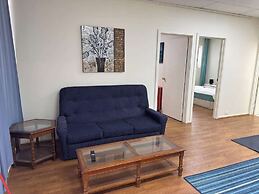Metawise Charming Retreat at Huntingdale E4