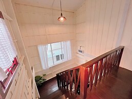 White & Green Boutique Homestay
