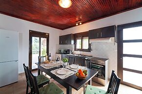 Villas Mina and Studios