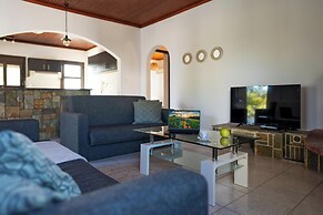 Villas Mina and Studios