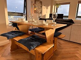 Brighton City View 3-bed Retreat