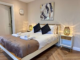 Brighton City View 3-bed Retreat