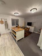 Reading Retreat 1 Bed With Private Parking