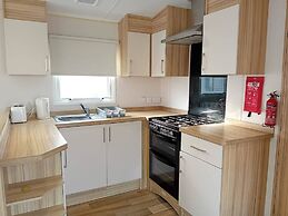Golden Sands Plot K2 Bed Caravan
