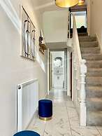 Cozy & Spacious 3-bedroom Home