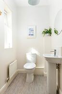 Seaview 2-bed With Private Parking, Portishead