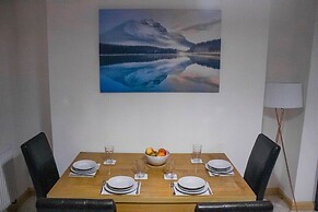 Spacious & Comfortable 2-bedroom Home