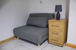 Spacious & Comfortable 2-bedroom Home